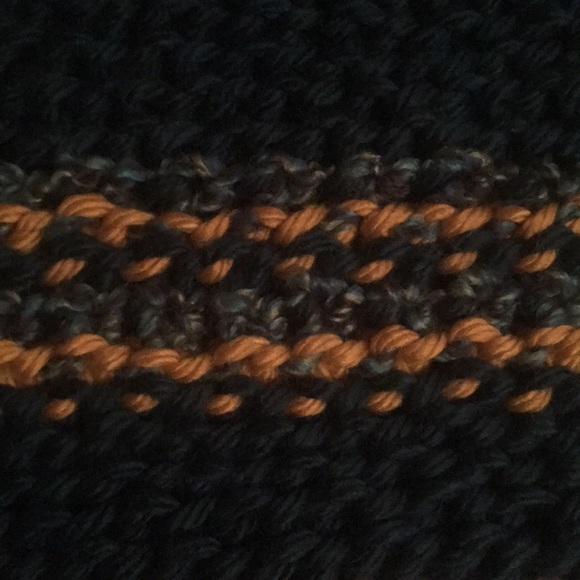 SOLD ⛄️HOLIDAY SALE⛄️ MID Sweater Handmade Beanie - Picture 2 of 2